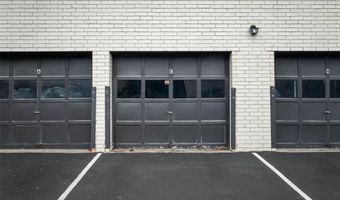 148 Cumberland Park Ct E, Ballwin, MO 63011