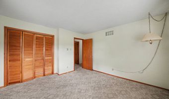 10020 15th Rd, Argos, IN 46501