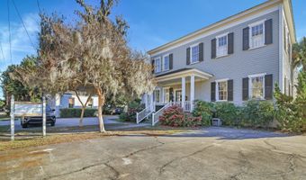 1214 King St, Beaufort, SC 29902