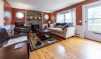 379 Bay View Dr, Bar Harbor, ME 04609