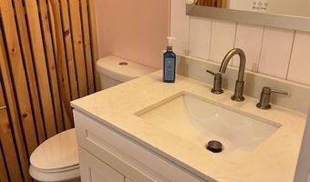 1600 Dogwood Dr, Bainbridge, GA 39819