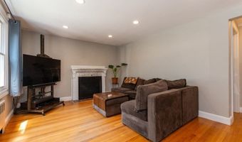 15 Peak Hill Rd, Boston, MA 02132