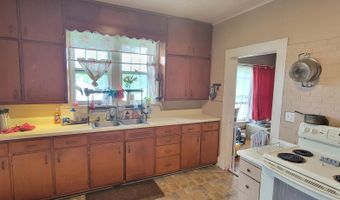 103 Harvey St, Armstrong, MO 65230