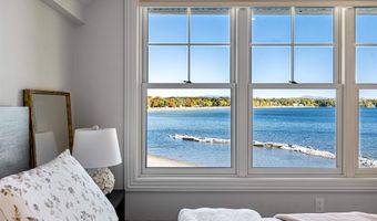 451 Appletree Point Rd, Burlington, VT 05408