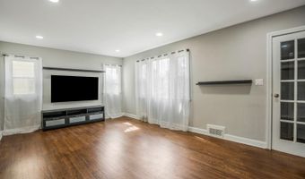16 Pleasant Ave, Belleville, NJ 07109