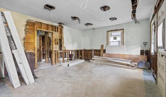 41 Old Farms Rd, Avon, CT 06001