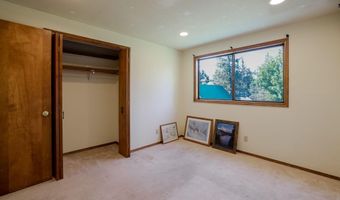 20640 Kandi Ct, Bend, OR 97701