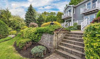 7 Hallin Ct, Alton, NH 03810