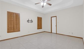 1607 N San Antonio St, Alton, TX 78573