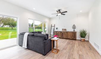 6074 Stockwood, Asbury, IA 52002