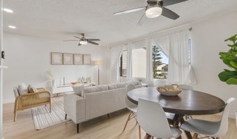 46-267 Kahuhipa St C311, Kaneohe, HI 96744