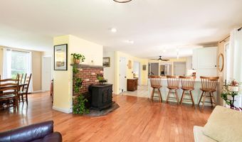 116 Deer Ridge Dr, Barrington, NH 03825