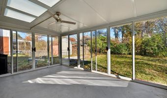 1682 Yellowglen Dr, Anderson Twp., OH 45255