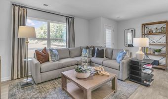 605 Wilder Bloom Path, Aberdeen, NC 28315