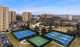 205 YOAKUM Pkwy 822, Alexandria, VA 22304