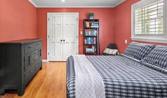 4429 NEPTUNE Dr, Alexandria, VA 22309