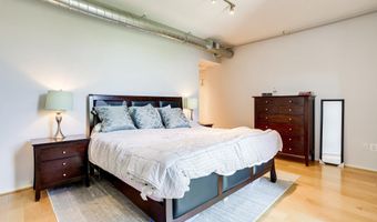 3800 LANGSTON Blvd 202, Arlington, VA 22207