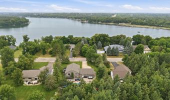 3405 Pawnee Dr SE, Alexandria, MN 56308