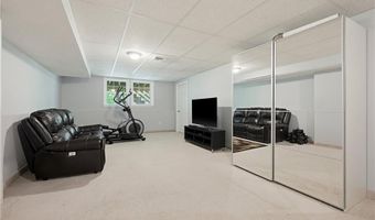 164 Bear Hill Rd 14, Cumberland, RI 02864