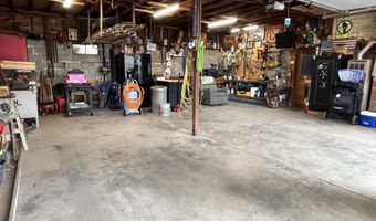 521 S 2nd St, Albia, IA 52531