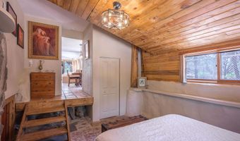438 Carson Rd S, Carson, NM 87515