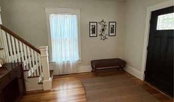 928 S 6th St, Atchison, KS 66002