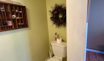 23 Holland St, Bangor, ME 04401