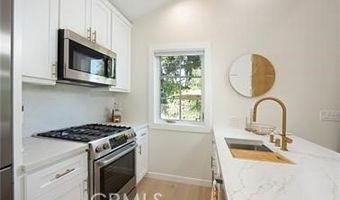 214 Sierra Madre Blvd, Arcadia, CA 91006