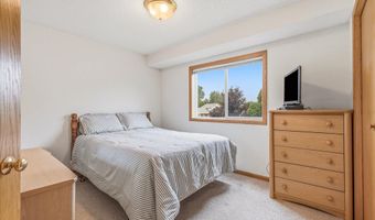 11350 53rd St NE, Albertville, MN 55301