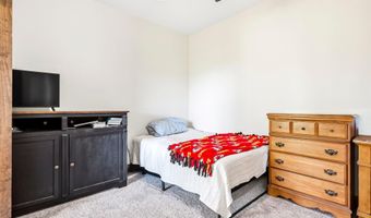 11830 Farm Road 1195, Aurora, MO 65605