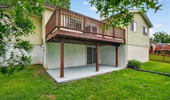 947 Oakfield Dr, Ballwin, MO 63021