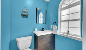 5 Shearwater Holw 5, Bayville, NJ 08721