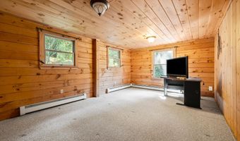 81 Pine Valley Rd, Bethlehem, NH 03574