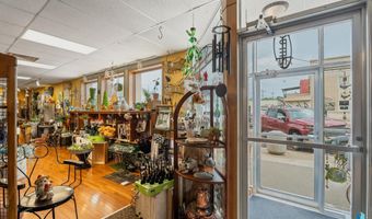 103 W Main St, Beresford, SD 57004