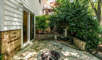 10841 Flat Iron Rd, Charlotte, NC 28226