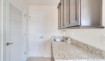 21151 ADAMS POINT Ter, Broadlands, VA 20148