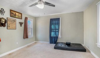 224 River St, Allegan, MI 49010