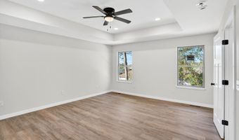 102 Northview Ter, Ash Grove, MO 65604