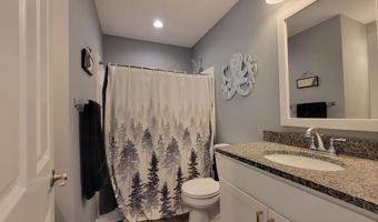 195 Jade Ct, Alma, MI 48801