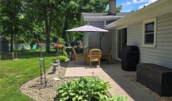 4320 Wedgewood Dr, Austintown, OH 44511