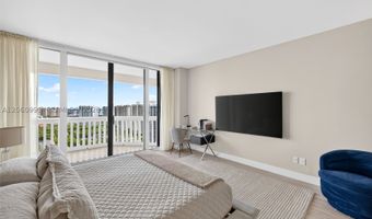 2000 Island Blvd 3010, Aventura, FL 33160