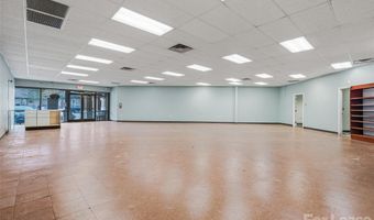 1950 Hendersonville Rd, Asheville, NC 28776