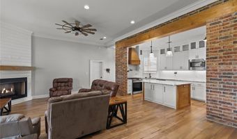 24 Turtle Creek Dr, Benton, LA 71006