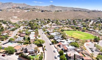 810 MESITA Dr, El Paso, TX 79902