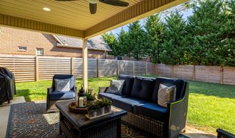 1574 Tsuga Dr, Alcoa, TN 37701