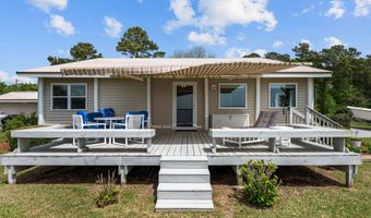 66 E North Shore Ln, Arapahoe, NC 28510