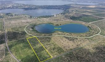3163 Power Line Rd, Avon Park, FL 33825