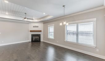14741 Greenleaf Dr, Athens, AL 35613