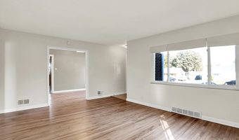 37 Maxwell Rd, Indianapolis, IN 46217