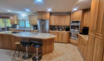 403 NE 22nd Ave, Aberdeen, SD 57401